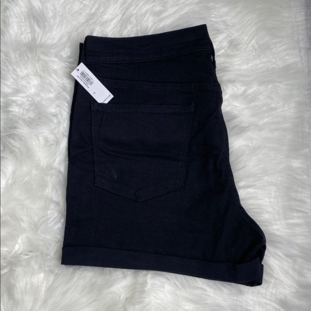 NEW Old Navy Mid-Rise 3” Jean Shorts, Black